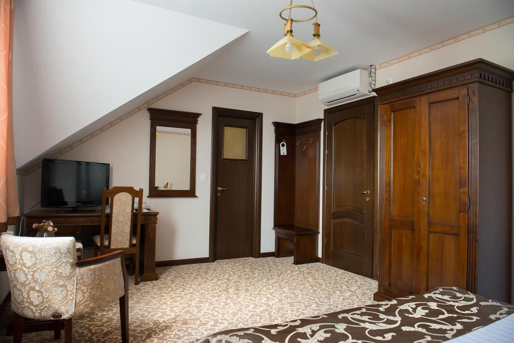 Hotel President Satu Mare Extérieur photo